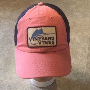 Vineyard Vines trucker style baseball cap hat